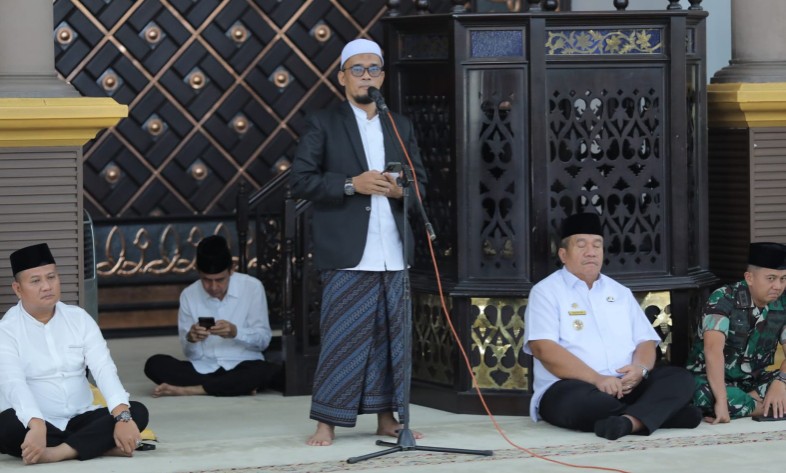 Dalam rangka memperingati Hari Jadi ke-80 Kabupaten Asahan, Pemerintah Kabupaten Asahan menggelar kegiatan dzikir bersama pada Senin 16 Maret 2026, pukul 13.00 WIB di Masjid Agung H Achmad Bakrie Kisaran.