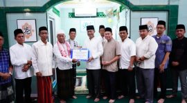 Sekretaris Daerah Kota Prabumulih, H Elman ST MM didampingi Asisten III Bidang Administrasi Umum, Drs Amilton, melaksanakan Safari Ramadhan 1447 H/2026 M di Masjid Al Ikhwan, Kelurahan Wonosari, Kota Prabumulih, Kamis 27 Februari 2026.