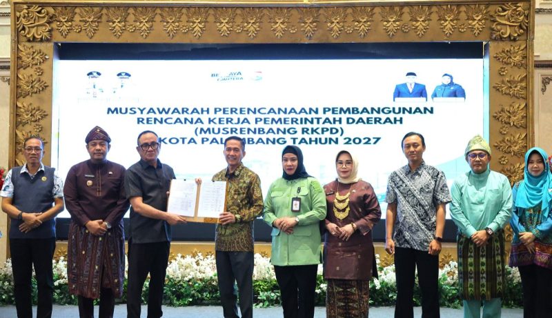 Wali Kota Palembang Ratu Dewa membuka Musyawarah Perencanaan Pembangunan Rencana Kerja Pemerintah Daerah [Musrenbang RKPD] Kota Palembang Tahun 2027 di The Sultan Convention Center, Kamis 2 April 2026.