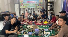 Serikat Media Siber Indonesia [SMSI] Kabupaten Lahat menggelar Rapat Kerja Daerah [Rakerda] Tahun 2026 yang berlangsung di kediaman Ketua SMSI Kabupaten Lahat, Minggu malam 5 April 2026.