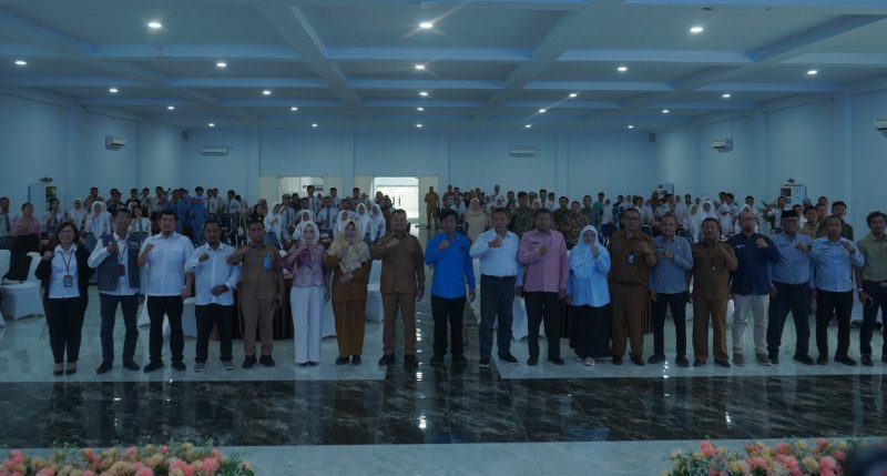 Pemerintah Kabupaten [Pemkab] Asahan menggelar talk show bertajuk “Peningkatan Skill dan Kompetensi dalam Rangka Mengisi Peluang Kerja Dunia Usaha dan Dunia Industri [DUDI]” di Aula Melati Kantor Bupati Asahan, Selasa 7 April 2026.