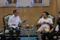 Wali Kota Palembang, Ratu Dewa, menerima audiensi Forum Cermin Kota dalam rangka memperkuat kolaborasi strategis guna mendorong percepatan pembangunan dan peningkatan kualitas layanan publik di Kota Palembang.