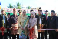 Gubernur Sumatera Selatan, Dr H Herman Deru, meresmikan bantuan pembangunan infrastruktur berupa perbaikan jalan di Kabupaten Banyuasin untuk tahun 2025.