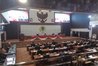 Rapat ke-III Paripurna ke-IV Dewan Perwakilan Rakyat Daerah Kabupaten Penukal Abab Lematang Ilir [DPRD PALI], Sumatera Selatan, berlangsung dinamis pada Senin 13 April 2026.