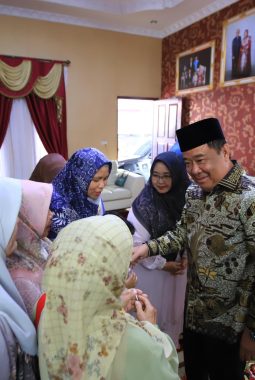 Wagub Cik Ujang Tekankan Nilai Ibadah Sosial dalam Silaturahmi dan Halalbihalal IKLS