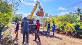 Masyarakat 5 Desa di OKU Swadaya Perbaiki Jalan