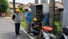 PLN UP3 Palembang Pasang 200 kWh Meter di Gardu Tegangan Ujung