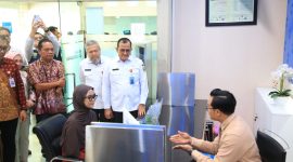 Bank Sumsel Babel [BSB] bersama Otoritas Jasa Keuangan [OJK] Provinsi Sumatera Selatan dan Pemerintah Provinsi Sumatera Selatan menggelar kegiatan bertajuk Diseminasi Layanan Kantor Cabang BPD Sumatera Selatan dan Bangka Belitung yang Aksesibel bagi Penyandang Disabilitas di Kantor Cabang Jakabaring, Rabu 22 April 2026.