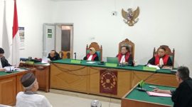 Majelis hakim Pengadilan Tindak Pidana Korupsi [Tipikor] pada Pengadilan Negeri Palembang menjatuhkan vonis 5 tahun penjara kepada terdakwa Lukman, dalam kasus korupsi lahan seluas 1.541 hektare di perbatasan Kabupaten Ogan Ilir dan Muara Enim.