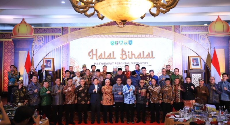 Gubernur Sumsel Dr H Herman Deru dalam Halal Bihalal Masyarakat Perantau Sumbagsel di Griya Agung, Sabtu 25 April 2026.