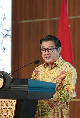 PLN Teken PJBTL Terbesar untuk Data Center di Indonesia