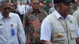 Wali Kota Prabumulih, H Arlan, menghadiri pelantikan Kepengurusan Dewan Pimpinan Daerah [DPD] dan Dewan Pimpinan Cabang [DPC] Himpunan Kerukunan Tani Indonesia [HKTI] se-Provinsi Sumatera Selatan yang digelar di Kabupaten OKU Timur, Kamis 23 April 2026.