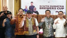 Gubernur Sumatera Selatan, Dr H Herman Deru, menghadiri Forum Bisnis Daerah [Forbisda] 2026 BPD HIPMI Sumsel dengan membawa pesan kuat kepada generasi muda agar berani menjadi penggerak ekonomi daerah dan nasional.