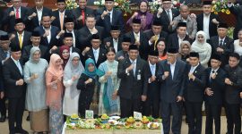 Bupati Asahan, Taufik Zainal Abidin Siregar menghadiri kegiatan Sosialisasi Pencabutan Perizinan Berusaha Pemanfaatan Hutan [PBPH]. Acara berlangsung di Aula Raja Inal Siregar Kantor Gubernur Sumatera Utara, Kamis 16 April 2026, pagi.