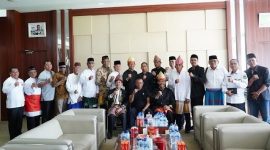 Pemerintah Kota Prabumulih menerima audiensi Lembaga Adat Kota Prabumulih di Ruang Kerja Wali Kota Prabumulih, Rabu 22 April 2026. Audiensi tersebut dipimpin langsung oleh Wali Kota Prabumulih H Arlan