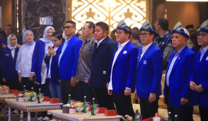 Gubernur Sumatera Selatan [Sumsel], Dr H Herman Deru, menghadiri pelantikan pengurus DPW Partai Amanat Nasional [PAN] Sumsel serta DPD PAN kabupaten/kota se-Sumsel yang berlangsung di Grand Ballroom Golden Sriwijaya Palembang, Kamis 30 April 2026.
