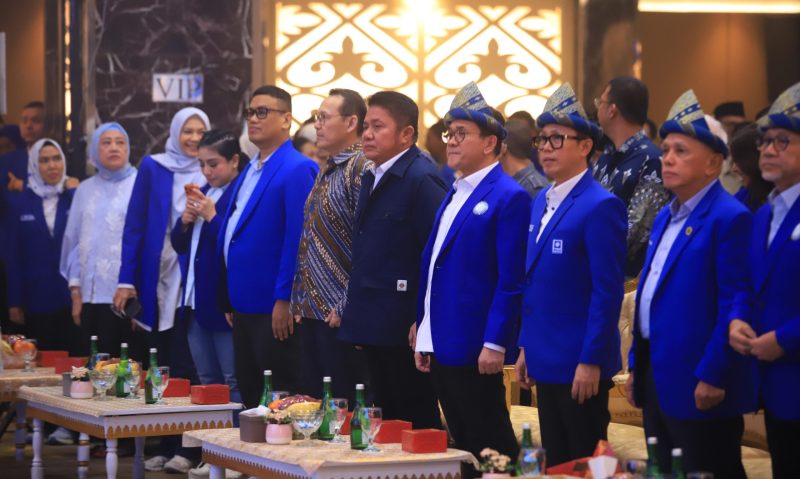 Gubernur Sumatera Selatan [Sumsel], Dr H Herman Deru, menghadiri pelantikan pengurus DPW Partai Amanat Nasional [PAN] Sumsel serta DPD PAN kabupaten/kota se-Sumsel yang berlangsung di Grand Ballroom Golden Sriwijaya Palembang, Kamis 30 April 2026.