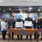 Bank Sumsel Babel  bersama PT Taspen [Persero] melakukan. penandatanganan perjanjian kerja sama terkait layanan pembayaran Tabungan Hari Tua [THT], pensiun, jaminan kecelakaan kerja, serta jaminan kematian melalui rekening bank.