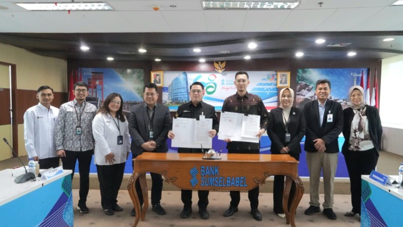 Bank Sumsel Babel  bersama PT Taspen [Persero] melakukan. penandatanganan perjanjian kerja sama terkait layanan pembayaran Tabungan Hari Tua [THT], pensiun, jaminan kecelakaan kerja, serta jaminan kematian melalui rekening bank.
