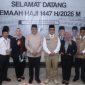Sekretaris Daerah Provinsi Sumatera Selatan, Dr Drs H Edward Candra MH, bersama Menteri Haji dan Umrah Republik Indonesia, KH Moch Irfan Yusuf, meninjau langsung kesiapan keberangkatan jemaah haji Kloter PLM 10 yang mulai memasuki Asrama Haji Palembang, Senin 4 Mei 2026.