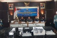 Lanal Palembang memberikan keterangan pers soal digagalkannya penyelundupan BBL senilai Rp6,25 Miliar, Selasa 5 Mei 2026.