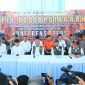 Gubernur Sumatera Selatan [Sumsel] Dr H Herman Deru mendampingi Menteri Koordinator Bidang Politik dan Keamanan [Menko Polkam] RI, Jenderal TNI [Purn] Djamari Chaniago, dalam konferensi pers usai apel Kesiapsiagaan Karhutla 2026.