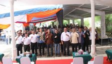 Sosialisasi dan Diskusi Publik Peningkatan Kualitas Pelayanan Publik yang digelar bersama Komisi II DPR RI dan Ombudsman RI, pada Jumat 8 Mei 2026, di Halaman Kantor Kecamatan Kota Kisaran Timur.