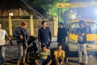 Dua sopir angkot di Palembang, Aidil Saputra [36] dan Renaldi Saputra [31] nyambi maling motor diringkus Tim Opsnal Polsek Ilir Barat 1 Palembang, pada Sabtu dini hari 9 Mei 2026, sekira pukul 02.10 WIB.