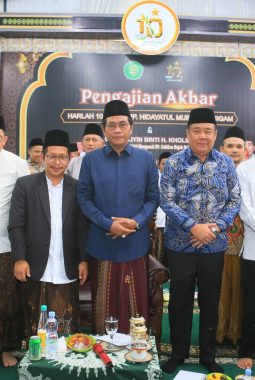 Wagub Sumsel Cik Ujang Hadiri Harlah ke-10 Ponpes Hidayatullah Mubtadiin