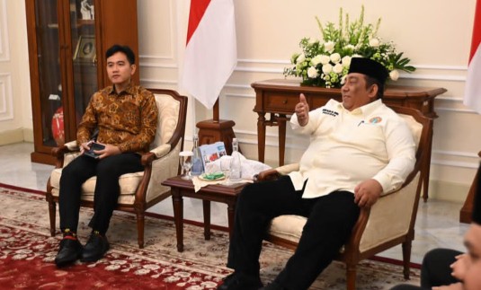 Wapres RI Gibran saat menerima silaturahmi Pengurus Pemuda Masjid Dunia [PMD] di Istana Wakil Presiden, Jakarta, Selasa 12 Mei 2026.