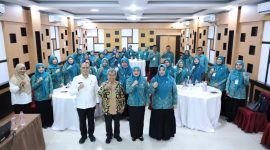 Pelatihan TP-PKK Kecamatan Tahun 2026 resmi dibuka pagi ini sekitar pukul 09.00 WIB di Aula Hotel Antariksa Kisaran. Pembukaan dilakukan oleh Bupati Asahan yang diwakili Kepala Dinas Pemberdayaan Masyarakat dan Desa [PMD].