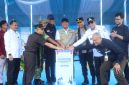 Gubernur Sumatera Selatan, Dr H Herman Deru, memimpin Apel Ikrar Bersama dan Launching Tata Kelola Sumur Minyak Masyarakat sesuai Peraturan Menteri ESDM Nomor 14 Tahun 2025 di Lapangan Sepak Bola Polsek Keluang, Kabupaten Musi Banyuasin [Muba], Rabu 13 Mei 2026.