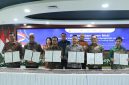 Nota Kesepahaman [MoU] Rencana Kerja Sama Integrasi Pembangunan Jalan Tol menuju Pelabuhan Palembang Baru di Tanjung Carat antara Kementerian Pekerjaan Umum, Kementerian Investasi dan Hilirisasi/BKPM, Pemerintah Provinsi Sumsel, PT Hutama Karya (Persero), PT Bukit Asam Tbk, dan PT Pelabuhan Indonesia (Persero), di Jakarta, Rabu 13 Mei 2026.