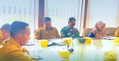 Pemerintah Kota Prabumulih bersama walikota Prabumulih menggelar Rapat Koordinasi Pengendalian Inflasi Tahun 2026, dirangkaikan dengan launching Buku Panduan dan Bahan Ajar Pendidikan Anti Korupsi di Ruang Rapat Wali Kota Prabumulih, Senin 11 Mei 2026.