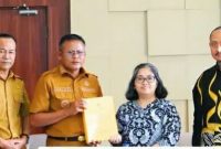 Wali Kota Prabumulih, H Arlan menghadiri Exit Meeting bersama Badan Pemeriksa Keuangan [BPK] atas Pemeriksaan Terinci Laporan Keuangan Pemerintah Daerah [LKPD] Kota Prabumulih Tahun Anggaran 2025, sekaligus penyampaian tindak lanjut pemeriksaan.