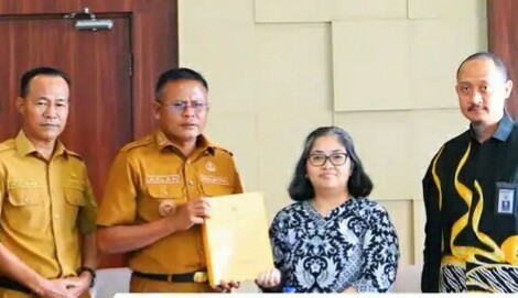 Wali Kota Prabumulih, H Arlan menghadiri Exit Meeting bersama Badan Pemeriksa Keuangan [BPK] atas Pemeriksaan Terinci Laporan Keuangan Pemerintah Daerah [LKPD] Kota Prabumulih Tahun Anggaran 2025, sekaligus penyampaian tindak lanjut pemeriksaan.
