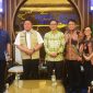 Gubernur Sumatera Selatan, Dr H Herman Deru, menerima audiensi Perwakilan Bank Indonesia [BI] Provinsi Sumsel terkait pelaksanaan Festival Ekonomi Syariah [FESyar] Regional Sumatera 2026 di Ruang Tamu Gubernur Sumsel, Selasa 26 Mei 2026.