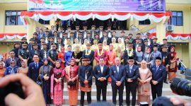 Gubernur Sumatera Selatan [Sumsel] Dr H Herman Deru menghadiri Rapat Paripurna DPRD Kabupaten Lahat dalam rangka Hari Ulang Tahun [HUT] ke-157 Kabupaten Lahat, Rabu 20 Mei 2026.
