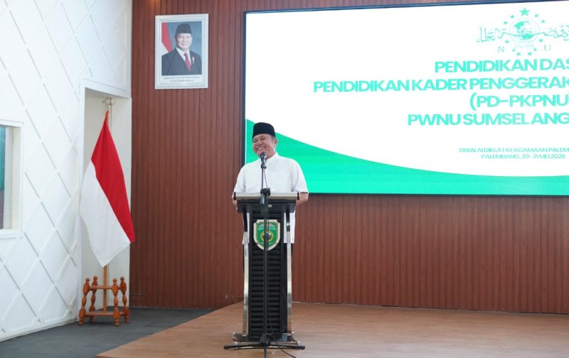 Gubernur Sumatera Selatan [Sumsel] Dr H Herman Deru saat memberikan sambutan dalam pembekalan Pendidikan Dasar–Pendidikan Kader Penggerak Nahdlatul Ulama [PD-PKPNU] Angkatan II yang digelar Pengurus Wilayah Nahdlatul Ulama [PWNU] Sumsel di Balai Diklat Keagamaan Palembang, Jumat 29 Mei 2026.
