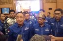 Ketua DPD Demokrat Sumsel H Cik Ujang dan Sekjen DPP Demokrat Herman Khaeron saat memberikan keterangan pers di sela Musda V Demokrat Sumsel, Kamis 30 April 2026.