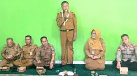 Wali Kota Prabumulih, H Arlan meresmikan musala Assalam di SD Negeri 12 Prabumulih, berlokasi di Jalan Jenderal Sudirman, Kelurahan Patih Galung, Kecamatan Prabumulih Barat, Senin 25 Mei 2026.