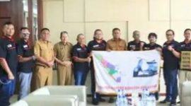 Ketua Kumpul Bareng Scooter Sumatera [KBSS] bersama jajaran pengurus melakukan audiensi sekaligus silaturahmi dengan Pemerintah Kota Prabumulih yang berlangsung di ruang kerja Wali Kota Prabumulih, Senin 25 Mei 2026.