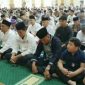 Wali Kota Prabumulih bersama Ketua TP-PKK Salat Iduladha 