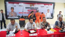 Ditreskrimsus Polda Sumsel memberikan keterangan pers soal pengungkapan aktivasi IMEI Ilegal pada 12 ribu unit telepon seluler di Mapolda Sumsel, Selasa 2 Juni 2026.
