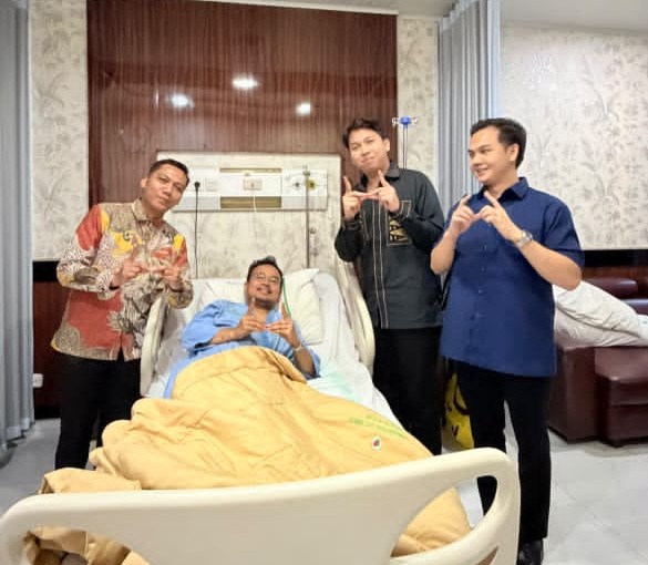 Wakil Wali Kota Palembang Prima Salam tengah menjalani perawatan dan pemulihan di RSPAD Gatot Subroto. [Foto: WiDEAZONE.com]
