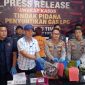 Polres OKU Timur memberikan keterangan pers soal pengungkapan aksi pengoplosan LPG di Kabupaten OKU Timur pada Kamis 11 Juni 2026.