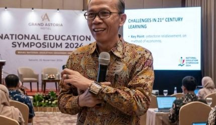 Bayumie Syukri AP MSi, Praktis Pendidikan dan Ketua Komunitas