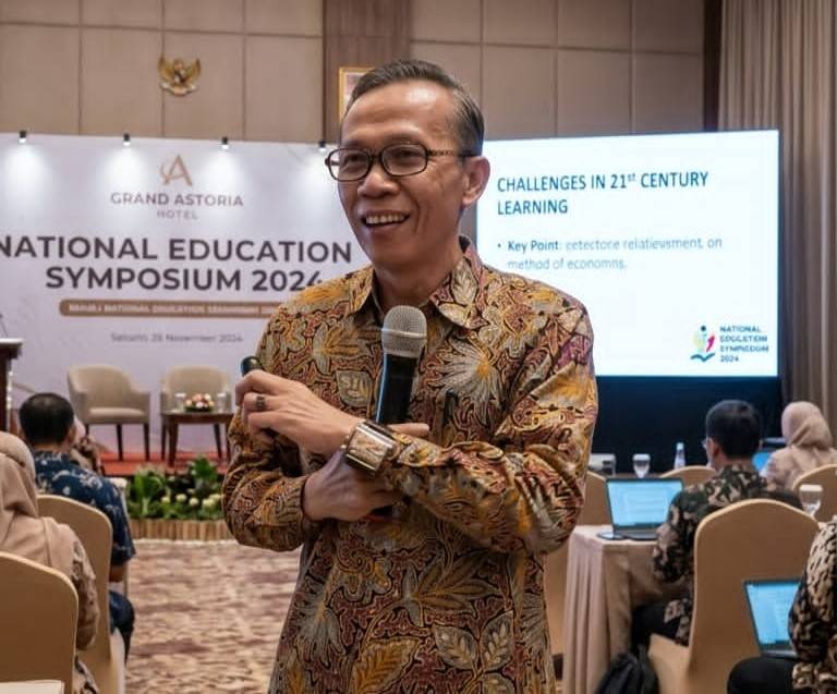 Bayumie Syukri AP MSi, Praktis Pendidikan dan Ketua Komunitas
