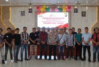 Menjelang peringatan Hari Bhayangkara ke-80, Polres OKU Timur menyalurkan bantuan sosial [bansos] kepada insan pers sebagai bentuk apresiasi atas kemitraan yang selama ini terjalin antara kepolisian dan media.
