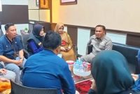 Ketua DPRD Kota Prabumulih, H Deni Victoria SH MSi, menjadi salah satu responden awal dalam pelaksanaan sensus tersebut.